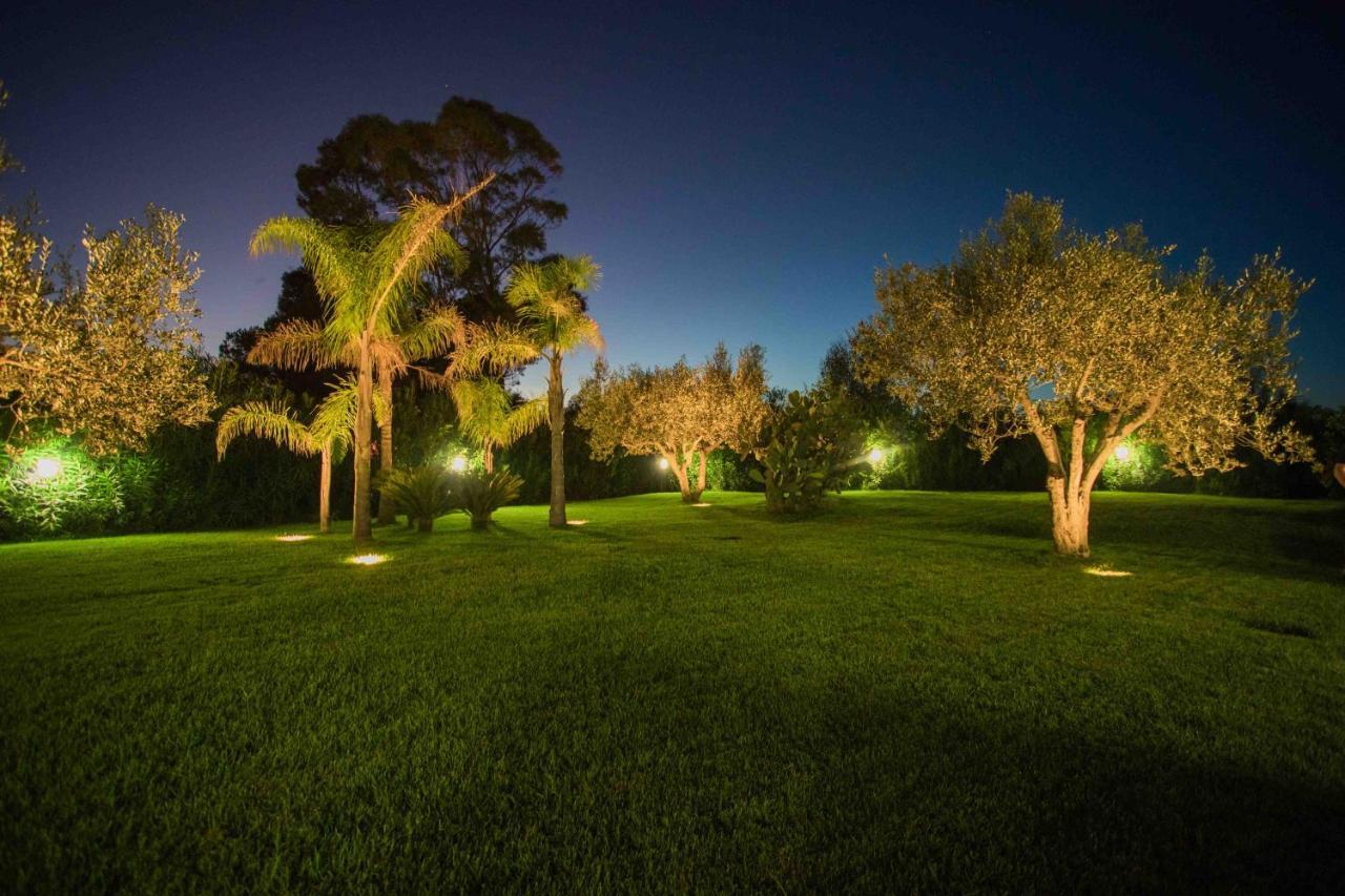 Case Vacanze Pietre Rosse -Alba Montevago Exterior foto